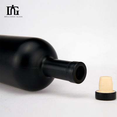 OEM/ODM 許容 クラシック型 ジン・ラム ガラスボトル 木製蓋付き 500ml 750ml