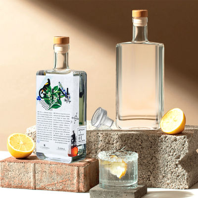 OEM/ODM 許容 50ml 100ml 200ml 500ml ワイングラス ボトル ブランデー ウォッカ ウィスキー