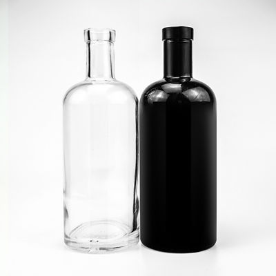 酒類と飲料 700ml 透明のウイスキー・ウォッカ アルミコルク付きの瓶