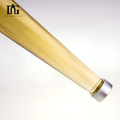 400ml 500ml ハイエンド 水晶ガラスボトル OEM/ODM 飲料産業用