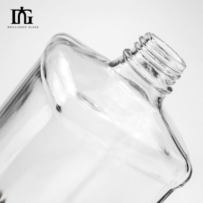 700ml 500ml スクエアガラスボトル ウイスキー ウォッカ 酒 受け入れられる お客様のロゴ