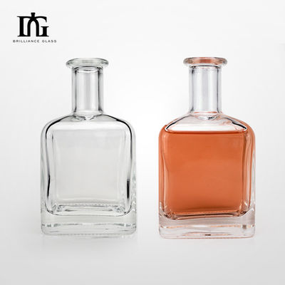 ワインとウイスキー用の 350ml ノルディックガラスボトル