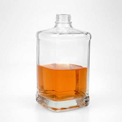 受け入れられる 顧客ロゴ グラス スピリット ラムボトル 500ml 750ml スクリューキャップ 密封タイプ