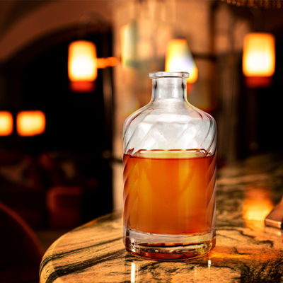 密封タイプ CORK 500ml 700ml 750ml 空のラム ウイスキー・スピリッツ ウォッカ ガラスの酒瓶