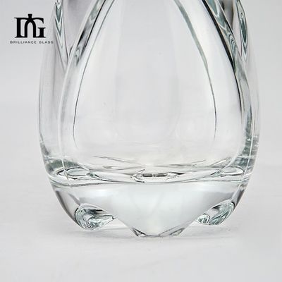 フリーに提供された超クリント色の水晶の白いガラスボトル ブランデーとコルク付きウォッカ