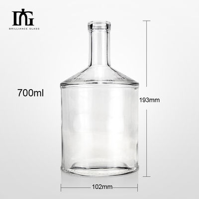 リキュアと飲み物のためのカスタマイズ可能なラベル ガラスボトル 700ml 透明な体材料