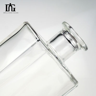 500ml 750ml 厚い底に刻印されたホットスタンプリングラベル 酒類用ウォッカボトル