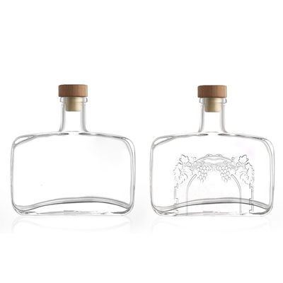 リクオールのためのカスタマイズされたクリアクリスタルガラスボトル 360ml 500ml 700ml 密封タイプ CORK