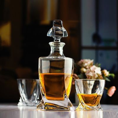750ml フローストウイスキー・リコール ガラスボトル 彫刻されたデザインとベース材料のガラス