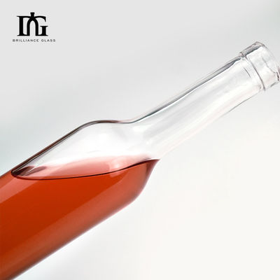 500ml/750ml 清潔なガラスボトル 液体の表面彫り 処理 彫り