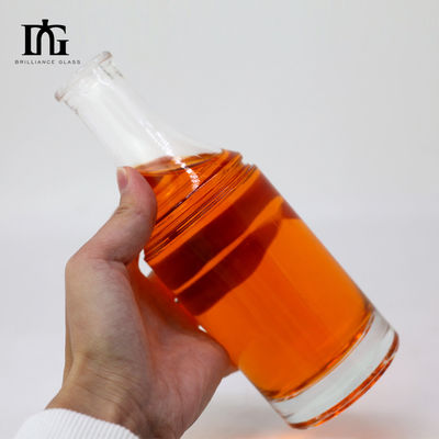 250ml/350ml/500ml/550ml/650ml/700ml/750mlの容量を持つコルクストッパー付きのガラスボトル