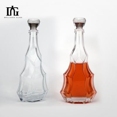 酒や飲料のためのカスタマイズされたガラスボトル 500ml 700ml 750ml製造