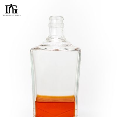 パーソナライズド 700ml 透明ガラスワインボトル 酒類用 産業用容量 700ml