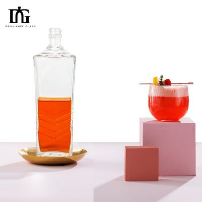 パーソナライズド 700ml 透明ガラスワインボトル 酒類用 産業用容量 700ml