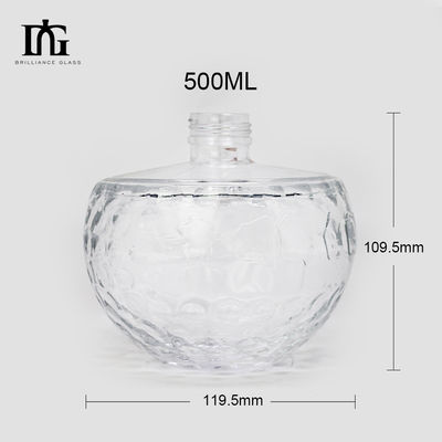 独特のデザイン 700ml クリアグラスボトル 独特の頭蓋骨形と彫刻コルク