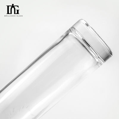 OEM/ODM 受け入れられる 750ml ウォッカ 酒 金属蓋とコルクスクリューキャップのガラスボトル