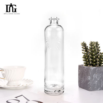 OEM/ODM 受け入れられる 750ml ウォッカ 酒 金属蓋とコルクスクリューキャップのガラスボトル