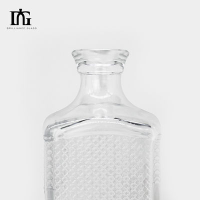 オーダーメイド 上げられた底のガラスボトル 700ml 酒類容量 ウィスキー ウォッカ ジン テキラ