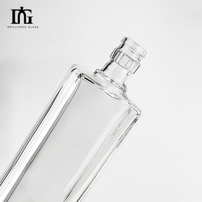 500ml Square Clear Empty Brandy ウィスキーガラスボトル OEM/ODMが受け入れられる
