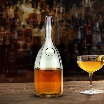 オーダーメイドデザイン コークキャップ 500ml OEM/ODMの可接受販売のためのガラスウォッカボトル
