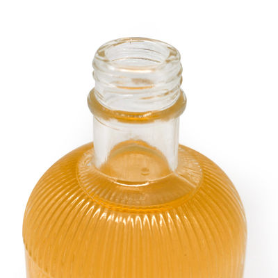 容量 250ml/350ml/500ml/550ml/650ml/700ml/750ml 飲料用ガラスジンのボトル