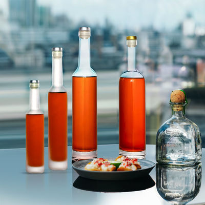 オーダーメイド 350ml スピリット ジン ウイスキー 700ml 750ml ウォッカ ブランデー 酒 カーク付き 透明ガラスボトル