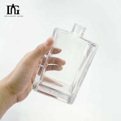 化粧品 包装 ポンプ 噴霧器 電子塗装と彫刻付きの四角いガラスボトル